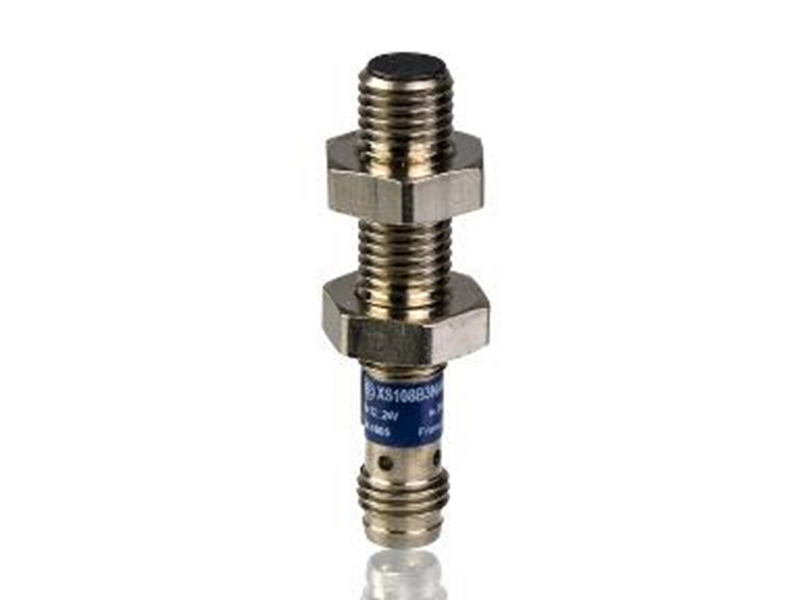 TELEMECANIQUE SENSORS Ind m8 sn1.5mm no pnp opt flush 10-3