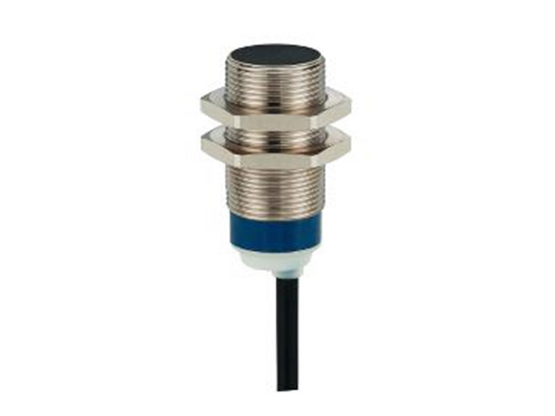TELEMECANIQUE SENSORS Inductive sensor cylindrical m18 12 24vd