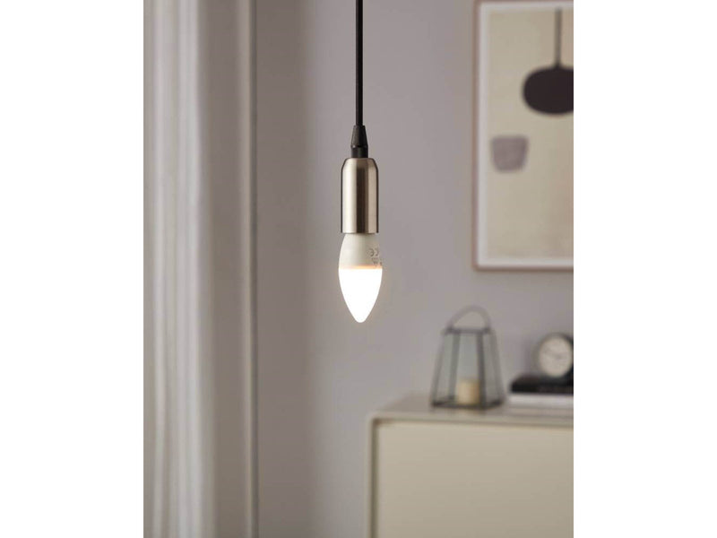 EGLO LED-Lampe C37 Candle 5W/930 470 lumen matt E14