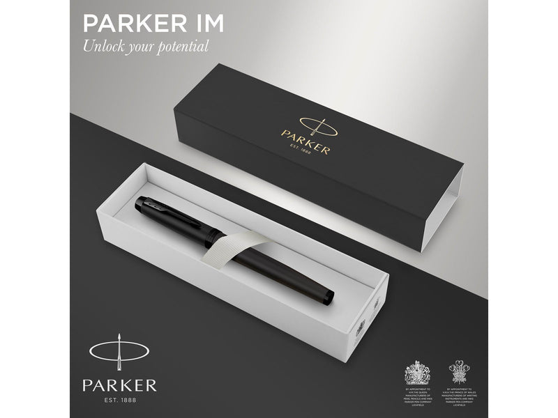Parker IM Rollerball Tintenroller | Mattschwarz mit schwarzen Zierteilen | Feine Schreibspitze mit schwarzer Nachfüllmine | Gesc
