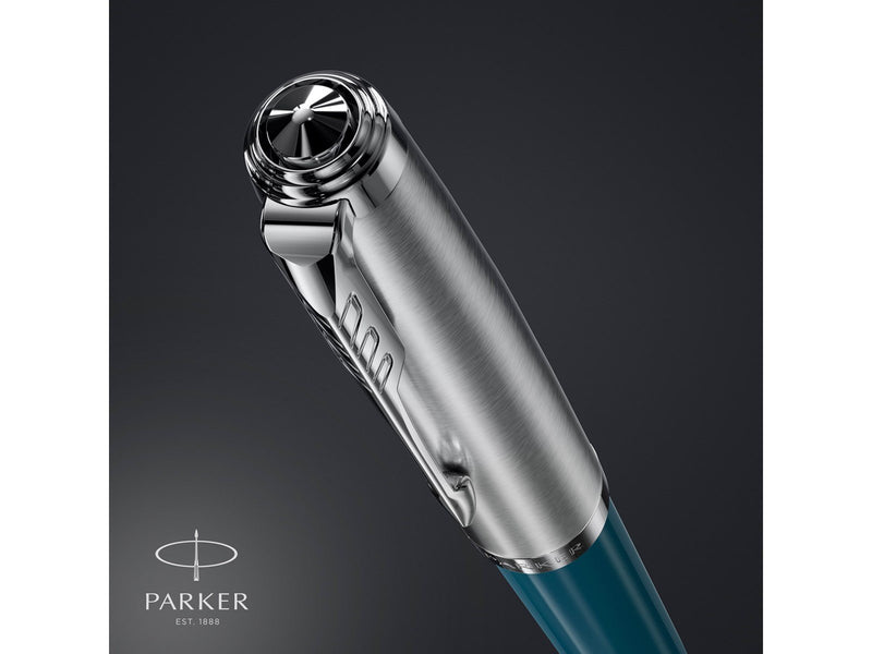 Parker 51 Füller | Petrolblauer Schaft mit Chromfarbenen Zierteilen | Füllfederhalter mit feiner Feder und schwarzer Tintenpatro