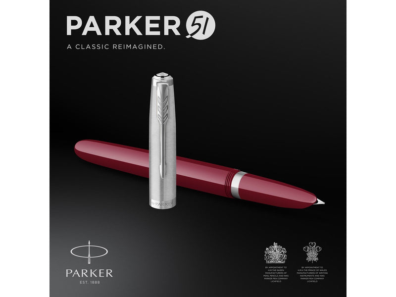 Parker 51 Füller | Burgunderroter Schaft mit Chromfarbenen Zierteilen | Füllfederhalter mit feiner Feder und Schwarzer Tintenpat