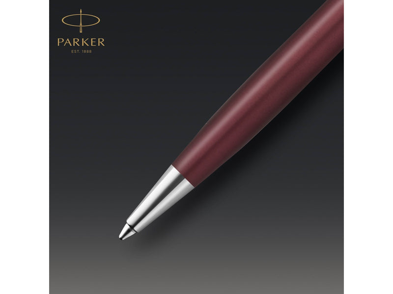 Parker PARKER Sonnet Kugelschreiber | Premium Metal & Red Satinierung mit Chromverkleidung | Medium Spitze mit schwarzer Tinte N