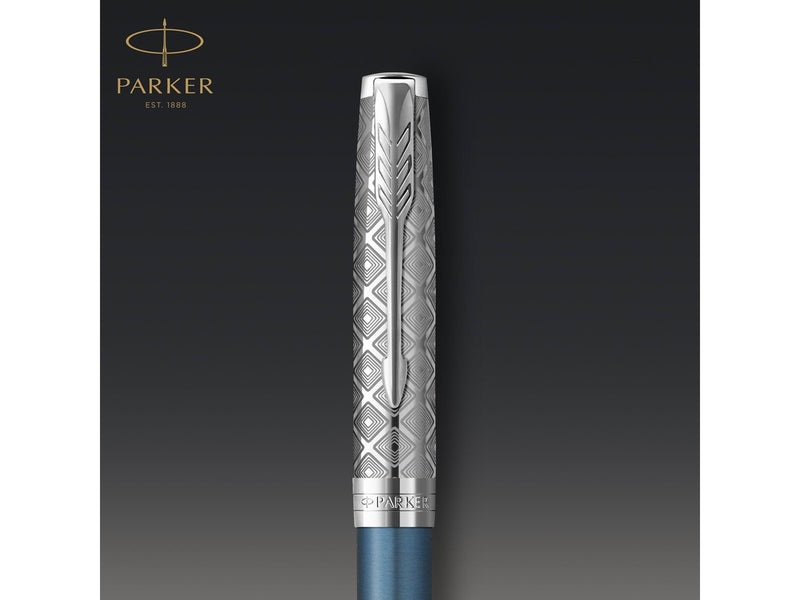 Parker Sonnet Kugelschreiber | Premium Metal & Blue Satinierung mit Chromverkleidung | Medium Spitze mit schwarzer Tinte Nachfül