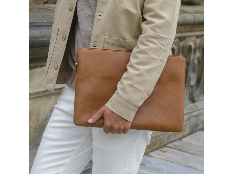 dbramante1928 Skagen Pro - 16" - Sleeve