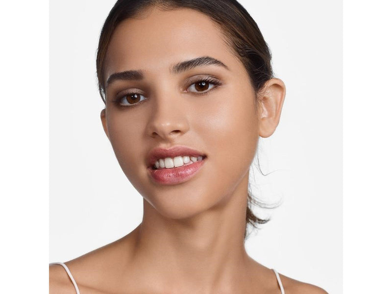 Clinique Beyond Perfecting Foundation + Concealer - No. CN 52 Neutral
