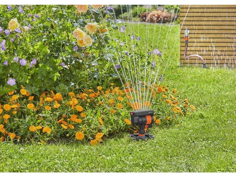 Gardena Starter Set Pipeline with Oscillating Sprinkler