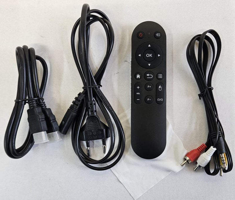 Acer AOpen Fire Legend QH12a mobiler LED Beamer 135 ANSI Lumen