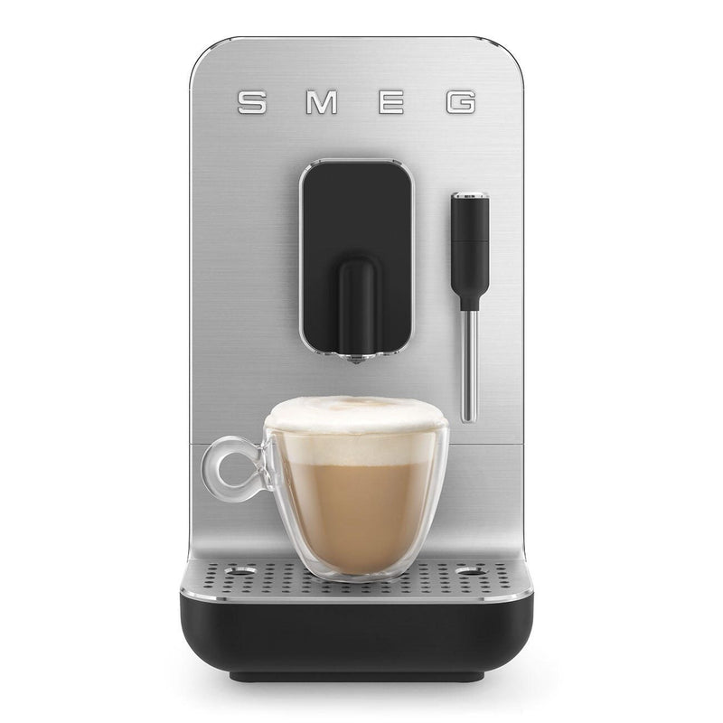 SMEG Kaffeevollautomat mit Dampffunktion 50's Style BCC02BLMEU, Schwarz
