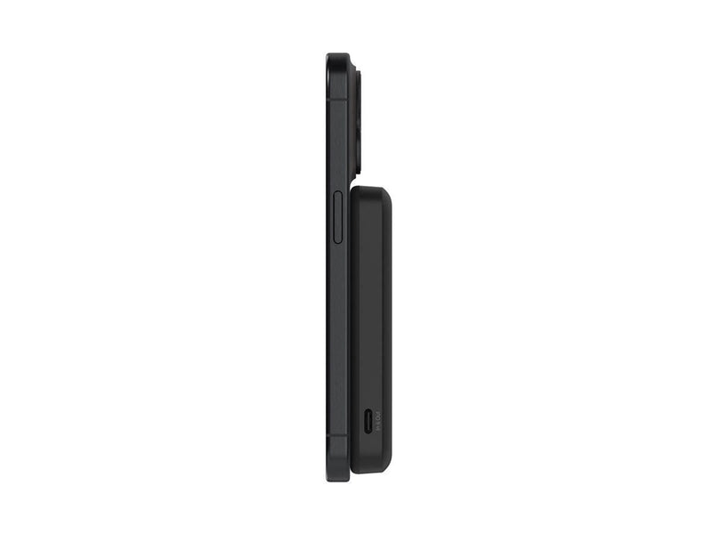 Belkin BoostCharge Pro wireless power bank - magnetic with Qi2 - 24 pin USB-C - 15 Watt