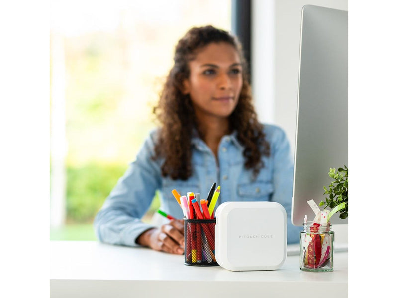 Brother P-Touch Cube Plus PT-P710BTH - Thermal transfer - 180 x 360 dpi - USB & Bluetooth
