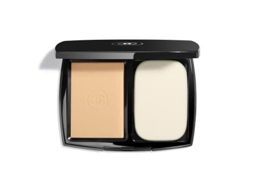 Chanel Ultra Le Teint Flawless Finish Compact Foundation