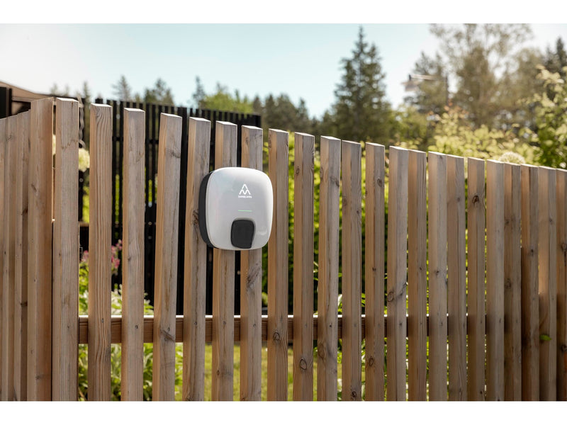 Charge Amps Luna Front - Pearl White