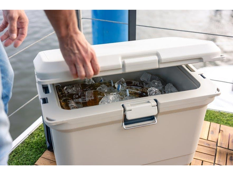 Coleman Pro 55QT Kühlbox mit Rädern