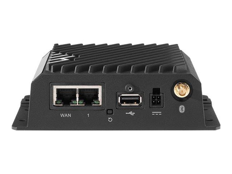 CradlePoint R920 Series R920-C7B - Wireless router Wi-Fi 6