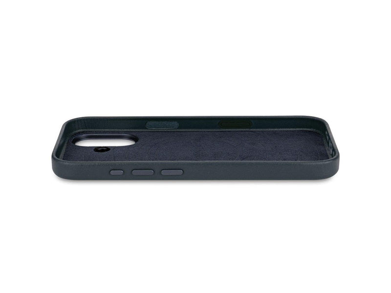 Decoded - Leather Backcover for iPhone 17 - Navy shadow