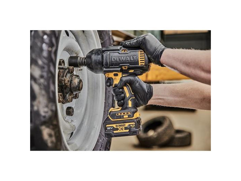 Dewalt DCF900P2G-QW Power Screwdriver/Impact Driver