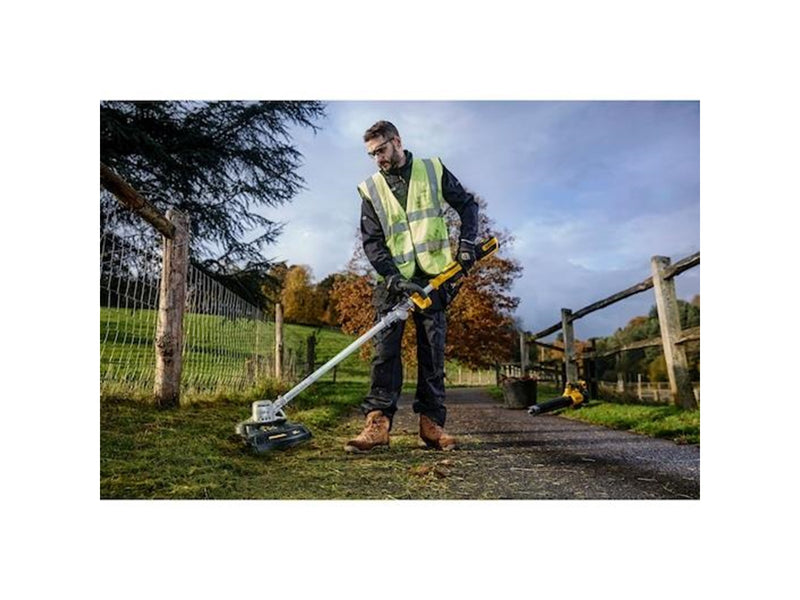 Dewalt DCMST561P1-QW 18V XR String Trimmer - 1x 5.0Ah And Charger