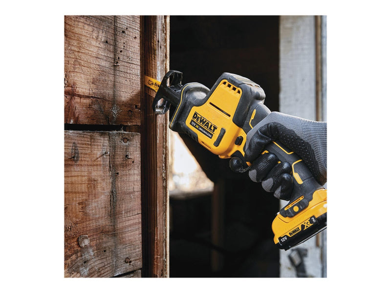 Dewalt DCS312D2 - reciprocating saw - cordless - 2 batteries