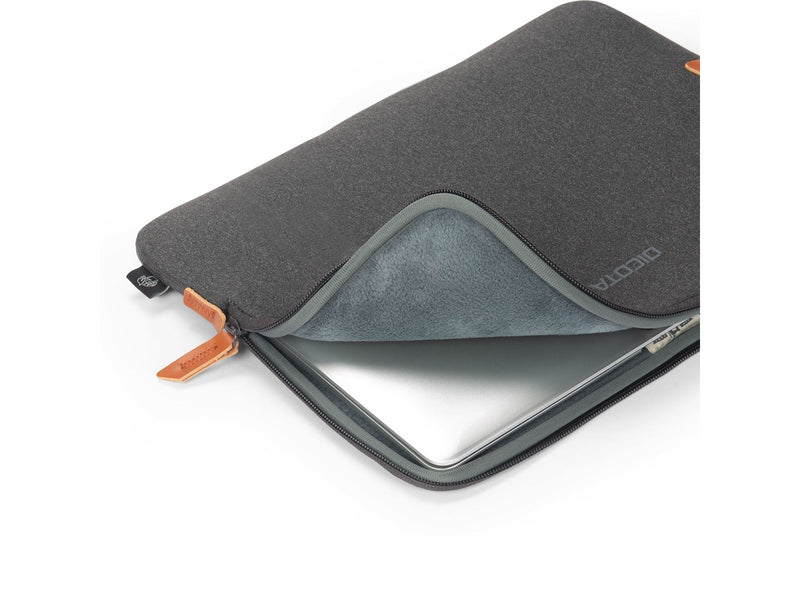 Dicota Skin Urban Hülle für MacBook 15" & Laptop 15" | Schwarz