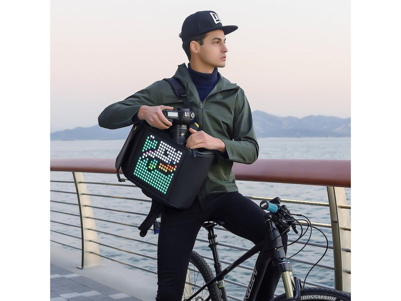 Divoom - Backpack-M Innovative Smart LED Backpack - Rucksack