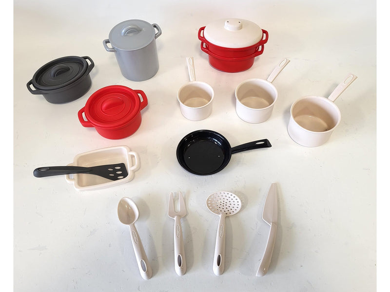 Ecoiffier 100% Chef Pans and Cookware 19dg.