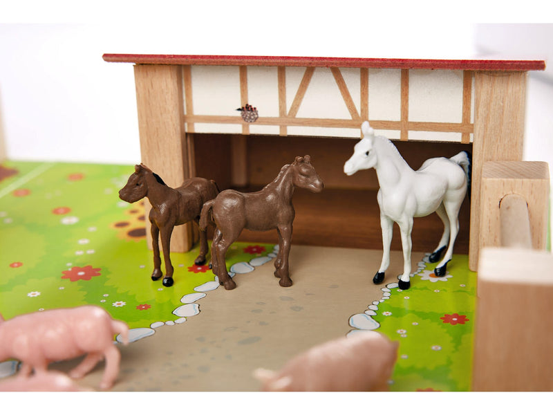 Eichhorn  Farmyard small