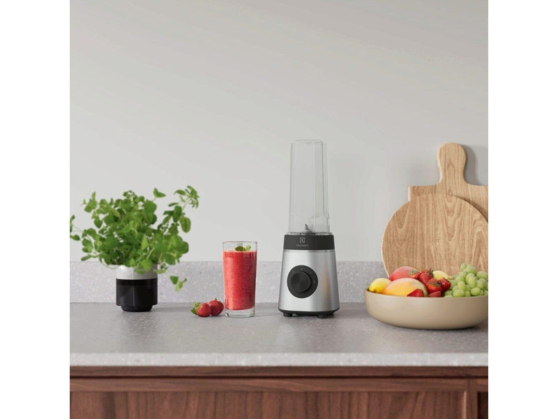 Electrolux E4CB1-6ST blender