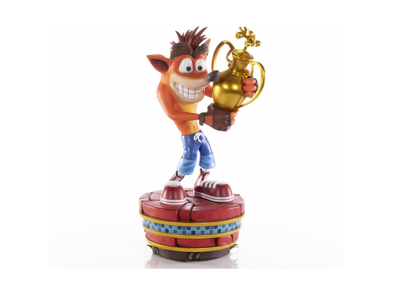 First 4 Figures - Crash Team Racing Nitro-Fueled - Crash (Winner) (Standard Edition) - Figur
