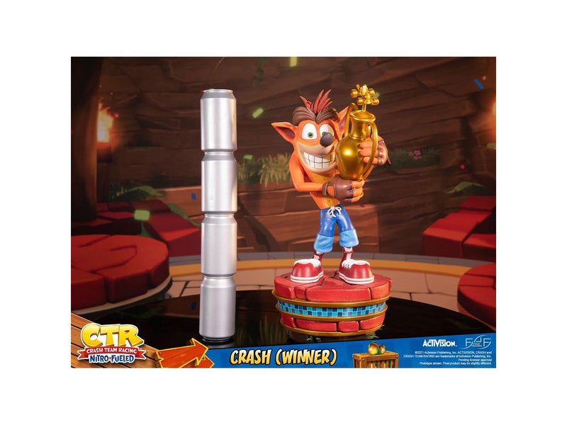 First 4 Figures - Crash Team Racing Nitro-Fueled - Crash (Winner) (Standard Edition) - Figur