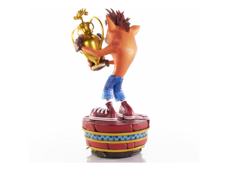First 4 Figures - Crash Team Racing Nitro-Fueled - Crash (Winner) (Standard Edition) - Figur