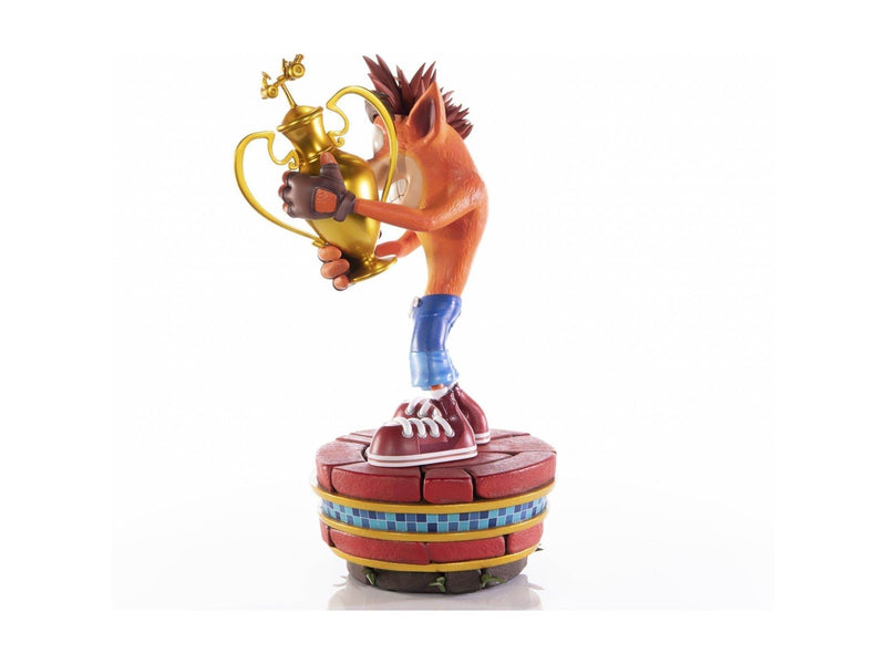 First 4 Figures - Crash Team Racing Nitro-Fueled - Crash (Winner) (Standard Edition) - Figur