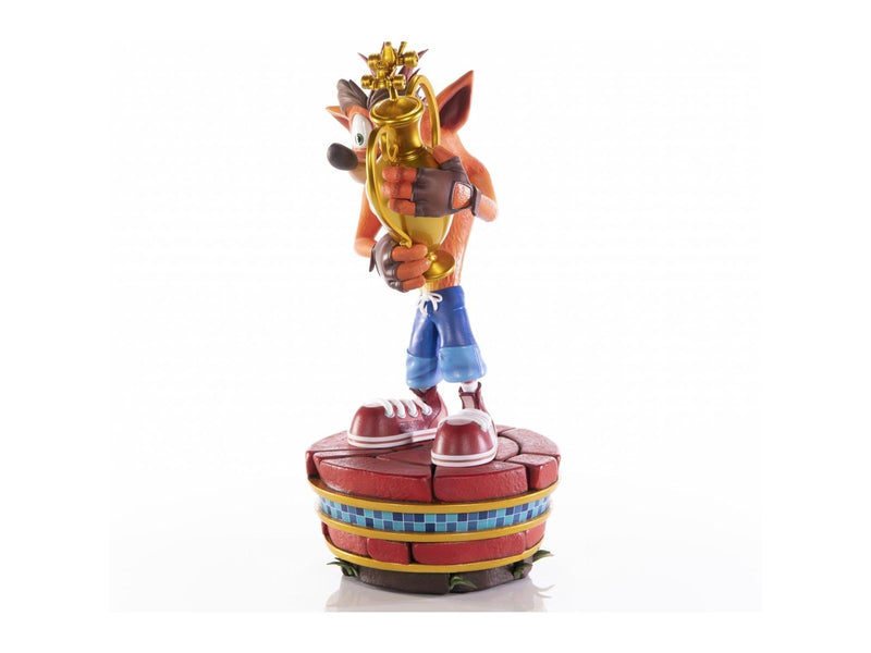 First 4 Figures - Crash Team Racing Nitro-Fueled - Crash (Winner) (Standard Edition) - Figur