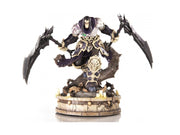 First 4 Figures - Darksiders Resin Painted Statue: Death (Standard Edition) - Figur