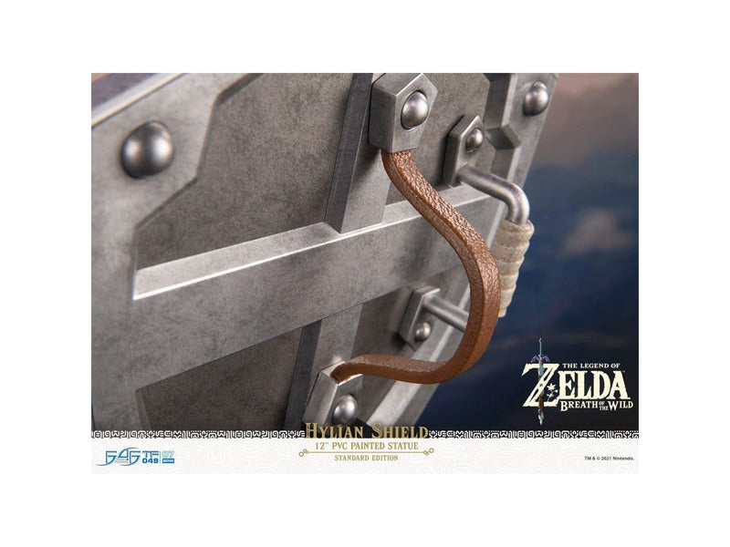 First 4 Figures - The Legend of Zelda: Breath of the Wild - Hylian Shield (Standard Edition) - Figur