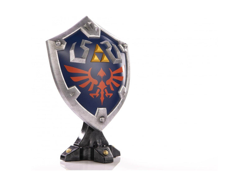 First 4 Figures - The Legend of Zelda: Breath of the Wild - Hylian Shield (Standard Edition) - Figur