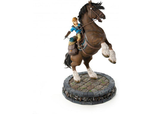 First 4 Figures - The Legend of Zelda: Breath of the Wild: Link on Horseback (Standard Edition) - Figur