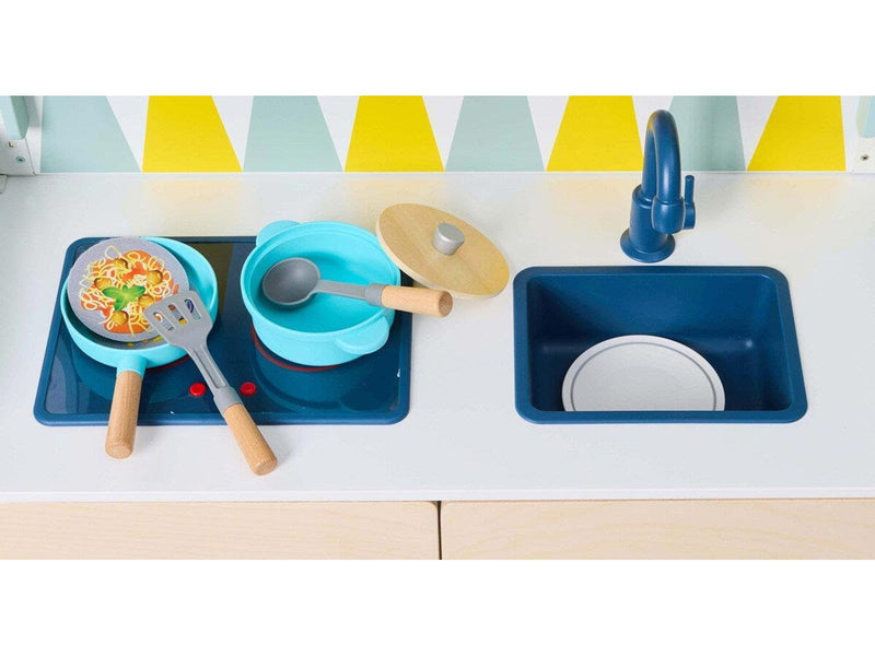 Hape Switch & Store Play Kitchen w. Light & Sounds