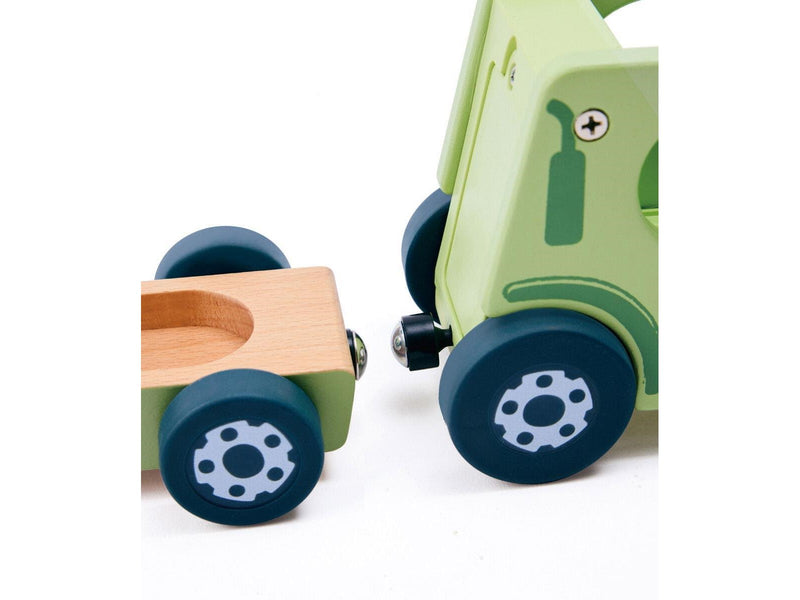Hape The Rumbling Tractor With Sound