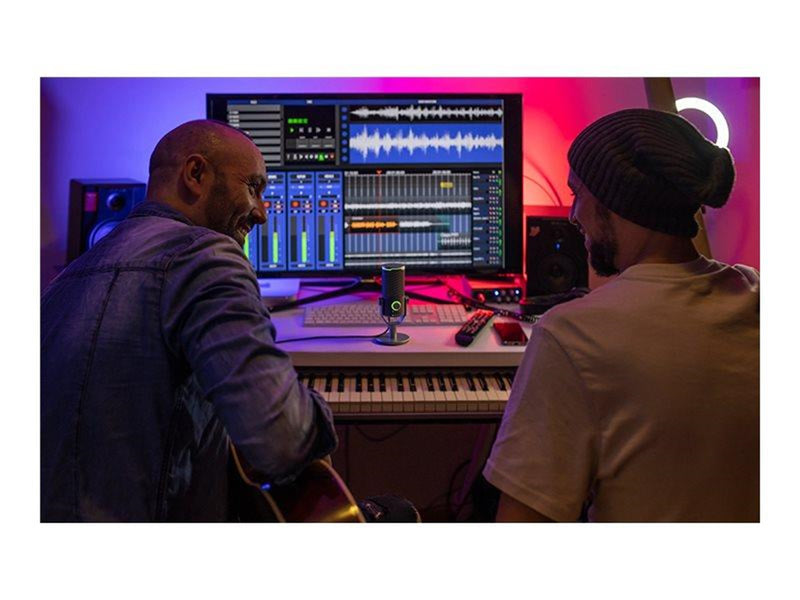 JBL Quantum Stream Studio