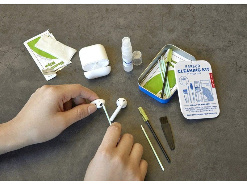 Kikkerland Earbud Cleaning Kit (CD529)