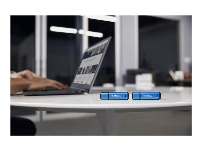 Kingston IronKey Vault Privacy 50 (USB-C 3.2) - 16GB - USB-Stick