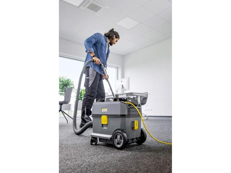Kärcher Staubsauger Professional Vacuum Cleaner T 10/1 1.527-300.0