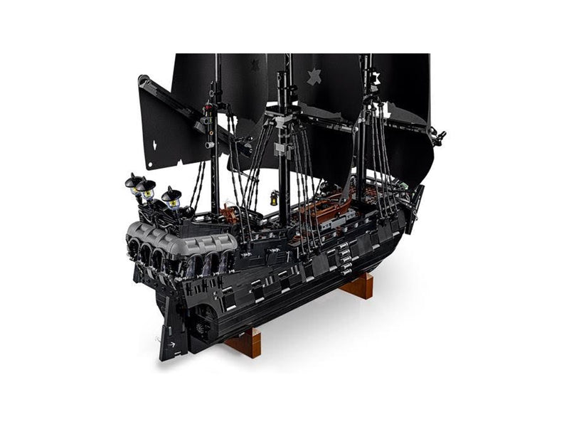 LEGO Icons 10365 Captain Jack Sparrows Piratenschiff