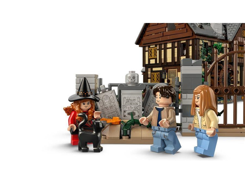 LEGO Ideas 21341 Disney Hocus Pocus: Das Hexenhaus der Sanderson-Schwestern