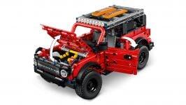 LEGO® Technic Ford Bronco® Offroader