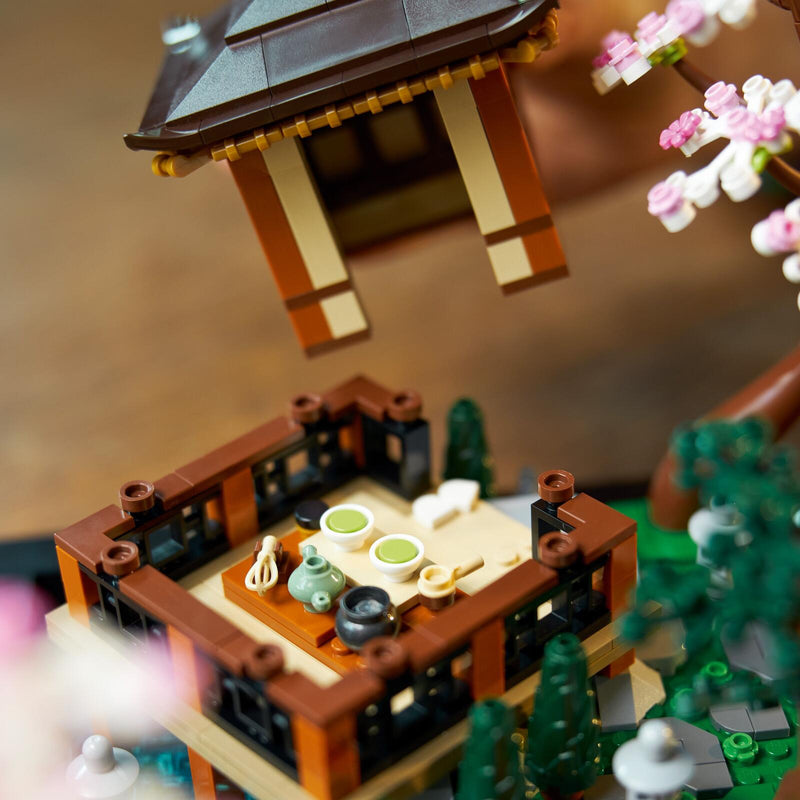 LEGO® Icons 10315 Garten der Stille