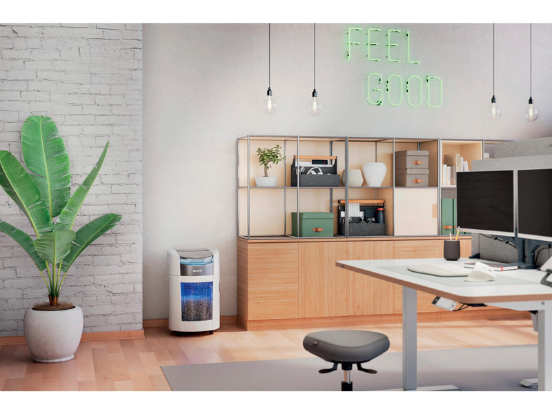 Leitz IQ OptiMax Autofeed Small Office 200 Partikelschnitt Aktenvernichter P-4