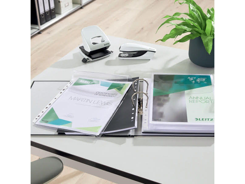 Leitz Premium Maxi Prospekthülle mit Klappe A4, 48% Pre-Consumer-Recycling-Kunststoff