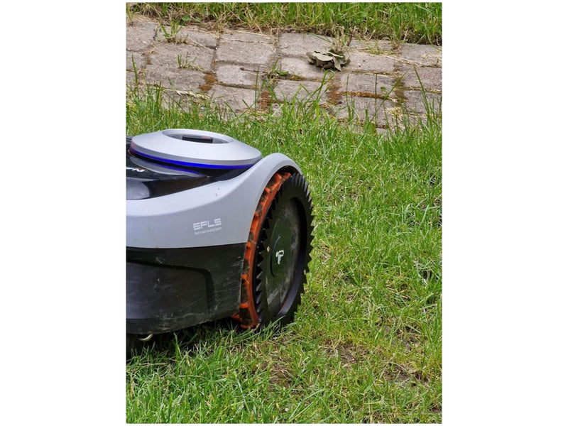 Light Solutions Spikes/Terrain wheels for Segway Navimo model i108e and i105e